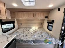 2025 KZ Sportsmen Classic 130BH SOLD Corner Bunks - Light - Photo 17