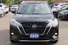 2025 Nissan Kicks SV FWD - Photo 3