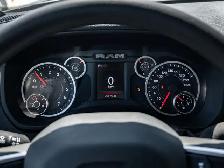 2026 Ram 2500 Black Express - Photo 4