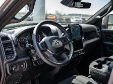 2026 Ram 2500 Black Express - Photo 20