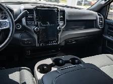 2026 Ram 2500 Black Express - Photo 30