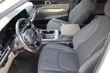 2025 Kia Carnival LX - Photo 18