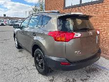 2013 Toyota RAV4 FWD 4dr LE - Photo 4