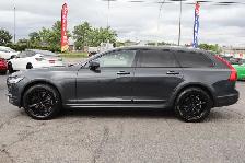 2017 Volvo V90 Cross Country - Photo 4