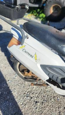 Electric scotter runs need mirror  $100 - Photo 3