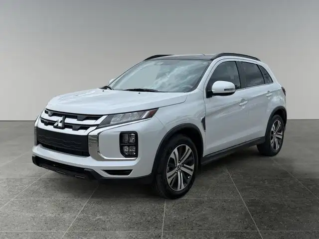 2024 Mitsubishi RVR GT