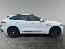 2019 Jaguar F-PACE R-Sport - Photo 8