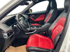 2019 Jaguar F-PACE R-Sport - Photo 12