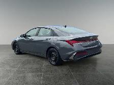 2025 Hyundai Elantra Essential - Photo 4