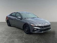 2025 Hyundai Elantra Essential - Photo 9