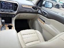 2017 GMC Acadia Denali - Photo 15