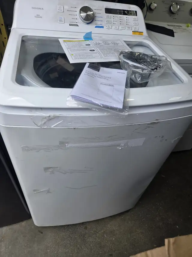 Insignia 27' Top Load Washer – 4.1 Cu. Ft. (NS-WMT41WA5) – White
