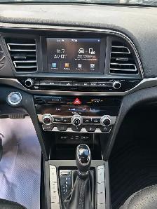2020 Hyundai Elantra Luxury IVT - Photo 10