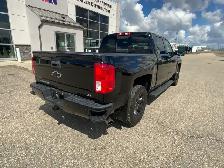 2018 Chev Silverado LTZ 1500 Crew Z71 | Midnight Edition | Facto - Photo 12