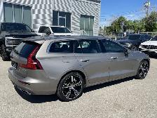 2019 Volvo V60 T6 Inscription 4dr Wagon AWD (2.0L 4cyl Twincharg - Photo 7