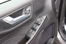 2024 Ford Escape ST-Line Select - Photo 8