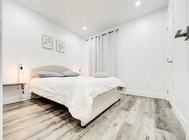 1-MONTH FREE Fully Renovated 6.5 Apartment with Private Terrace