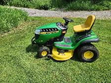 John Deere D130