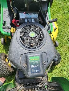 John Deere D130 - Photo 3