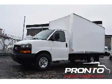 2019 GMC Savana Van 3500  Cube 14 pieds - Photo 2