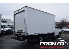 2019 GMC Savana Van 3500  Cube 14 pieds - Photo 7