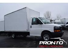 2019 GMC Savana Van 3500  Cube 14 pieds - Photo 9