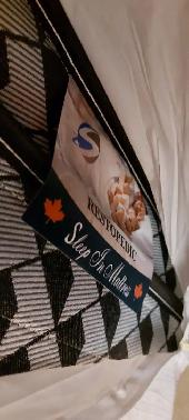 Like-new Twin Size Mattress - Canadian-made - Photo 2