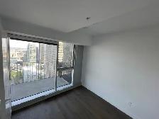 1 Square Phillips - Luxury 1-bedroom on 27th Floor Furnished - Photo 9