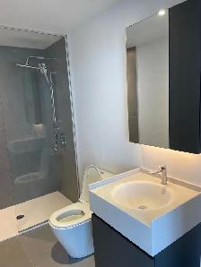 1 Square Phillips - Luxury 1-bedroom on 27th Floor Furnished - Photo 10