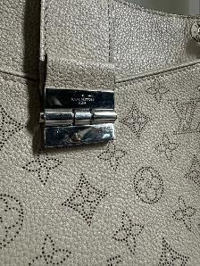 Louis Vuitton Handbag  authentic with papers - Photo 6