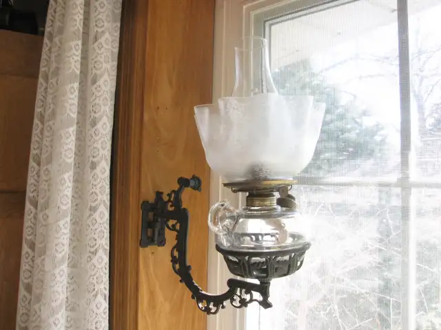 CAST IRON BRACKET OIL LAMP COMPLETE W/NEW WICK CHIMNEY & SHADE