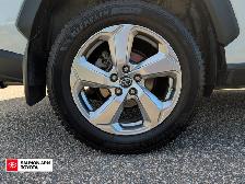 2019 Toyota RAV4 Hybrid Limited HYBRID LIMITED, ONE OWNER, NE... - Photo 6