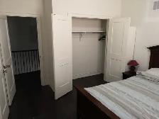 Quiet Bedroom for Rent in Modern NE Oakville Home (Traf/Dundas) - Photo 2