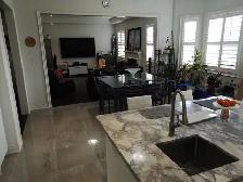 Quiet Bedroom for Rent in Modern NE Oakville Home (Traf/Dundas) - Photo 7