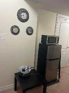 walkout Basment for rent - Photo 2