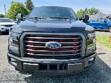 2017 Ford F-150 LARIAT! CLEAN CARFAX! FX-4! PANO ROOF! SUPERCREW - Photo 8
