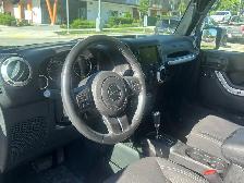 2016 Jeep Wrangler Sahara 4WD - Photo 6