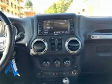 2016 Jeep Wrangler Sahara 4WD - Photo 11