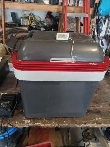 Koolatron 12 volt Cooler