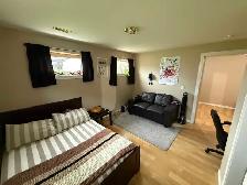 Rental Room: 5-Bedroom House Near Fleming and Seneca - Photo 3