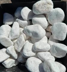 WHITE PEBBLES - Photo 2