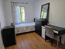 ROOM RENTALS/FURNISHED BEDROOMS FOR RENT/CHAMBRE MEUBLÉE A LOUER - Photo 7