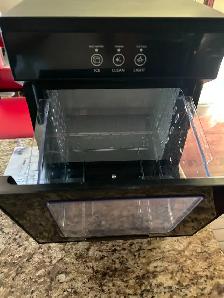 Ice Maker - Photo 7