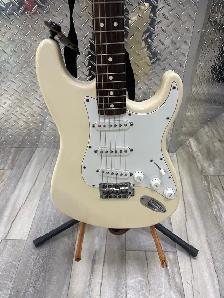 Fender Stratocaster 1999 MIM With Coffin Case - Photo 3