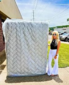 HIGH QUALITY BRAND NEW QUEEN MATTRESS WITH RETURN POLICY