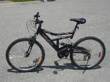 LIKE NEW ALL ALUMINUM 26' RALEIGH TORA 21 SPD   DUAL SUSPENSION! - Photo 4