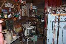 Shed of antiques - Photo 2