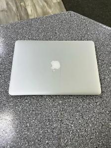 MacBook Pro 2015 13" i5 8GB 256GB A1502 - Photo 3