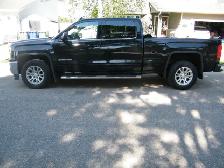 GMC SIERRA 1500 SLE 4WD CREW TRUCK - Photo 2