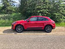 2022 Porsche Macan - Photo 3